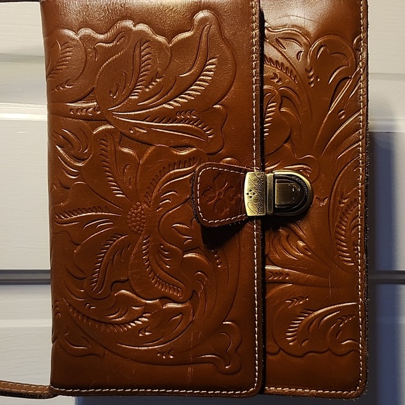 Patricia Nash Handbags - PATRICIA NASH LOCRI CROSSBODY BAG TOOLED LEATHER